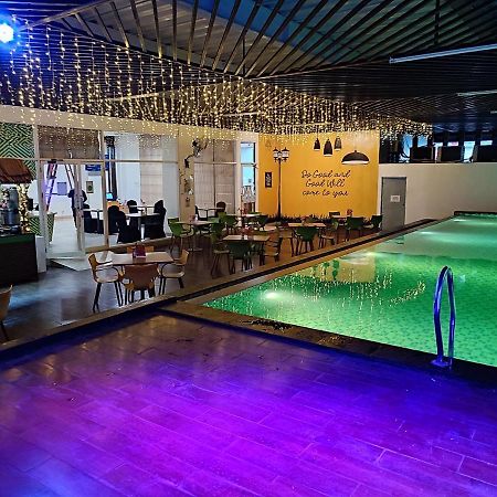 Khas Makassar Hotel Екстер'єр фото