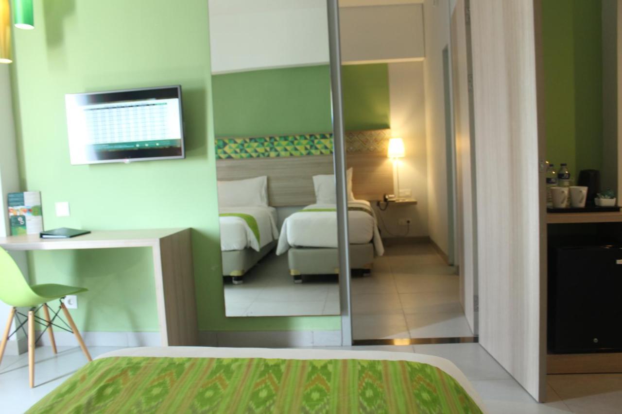 Khas Makassar Hotel Екстер'єр фото