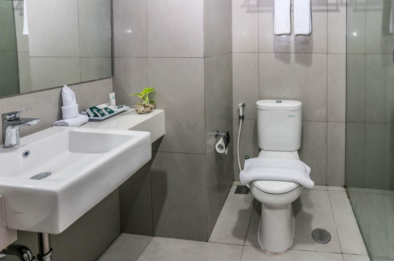Khas Makassar Hotel Екстер'єр фото