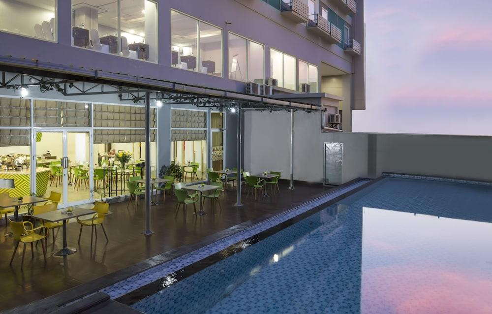 Khas Makassar Hotel Екстер'єр фото